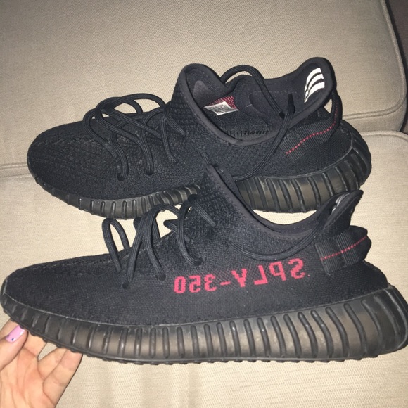 SOLD Yeezy 350 v2 bred - Picture 4 of 8
